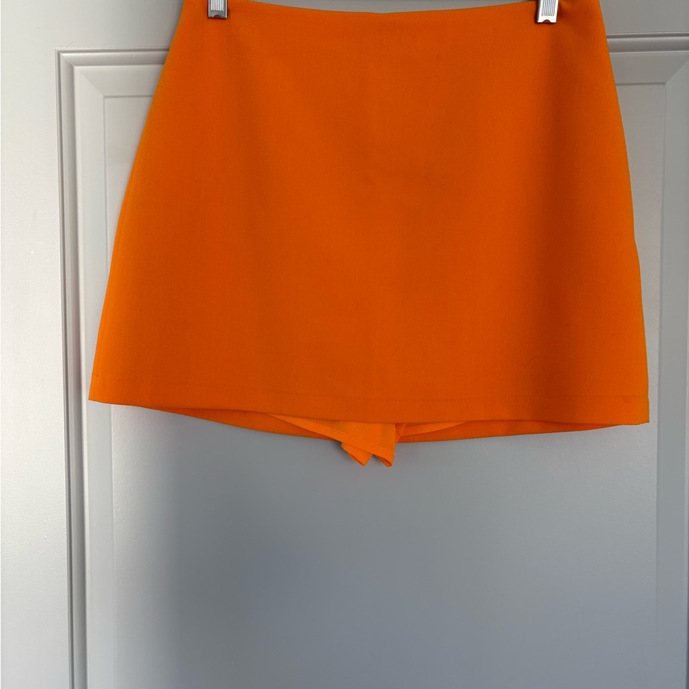 Abercrombie Scarlett Mid Rise Mini Skirt